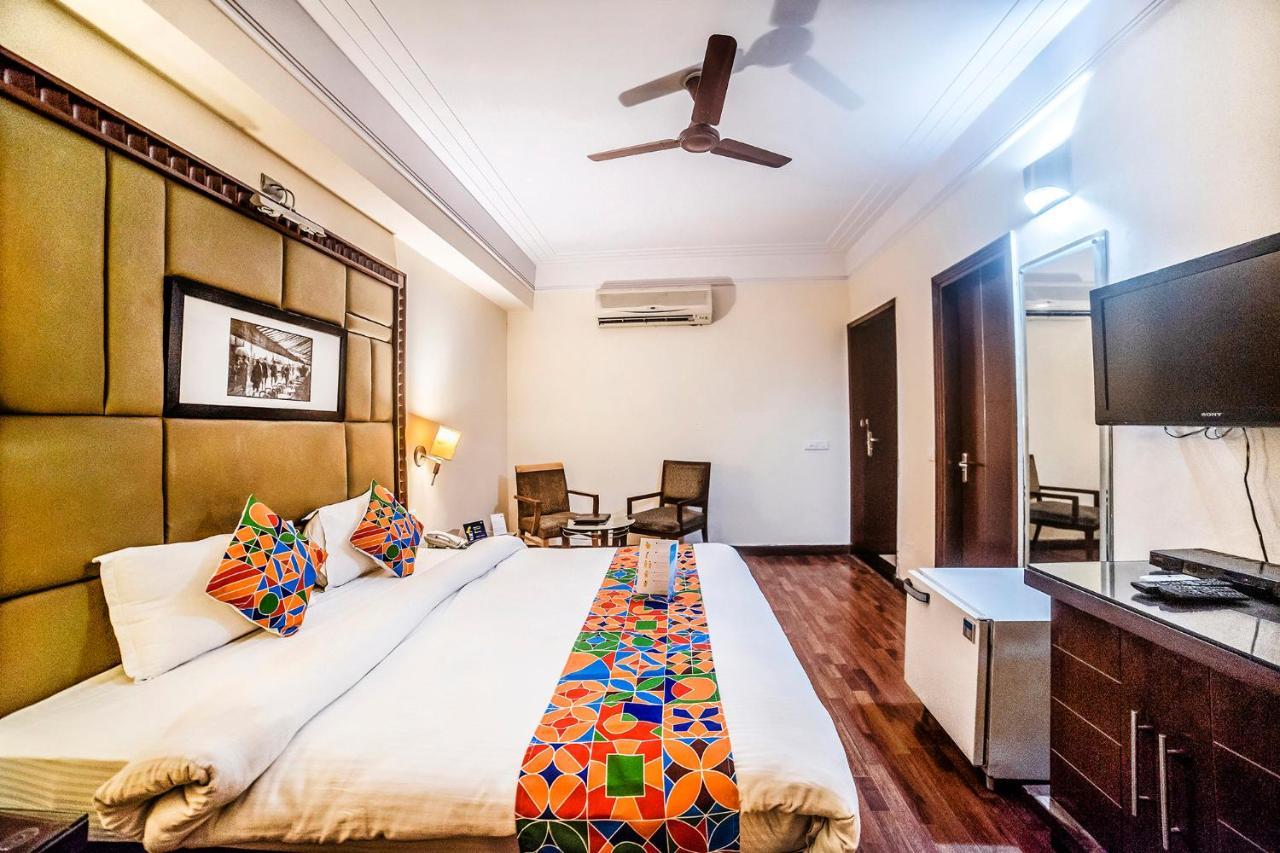 The Bmk Hotel Greater Kailash デリー エクステリア 写真